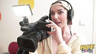 Rocking Steve Q and Ebony Mystique's pornstar porn