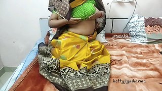 Bhabhi ki salwar khol ke badi gand dekhi