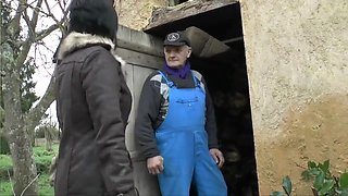 Old French man shares hooker with his neighbor - Telsev