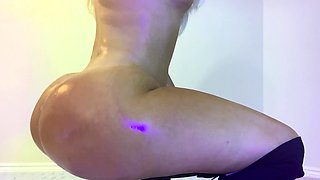 Blonde emo amateur solo masturbation