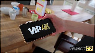 Mature Czech Janet Alfano Started Taking A Hot Shower And Ended Up Fucking A Young Cock