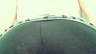 Amateur Big Boobs jerks Big Dick