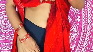 Desi rekha playing with her solo dildo fuck