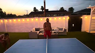 Amateur hottie fucked outdoor in public