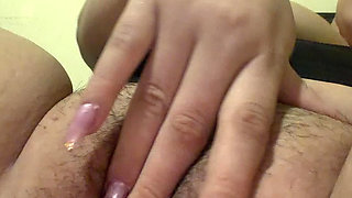 Sexy blonde cums nice delicious in her big hairy pink pussy