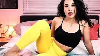 Dominatrix An Li - Gym Leggings Beatdown