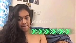 Actress Sruti Narayan