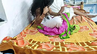 Indian Wife Homemade Body Massage Vegetable Putting in Pussy