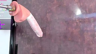 Webcam fun mature brunette with toys cum on cam